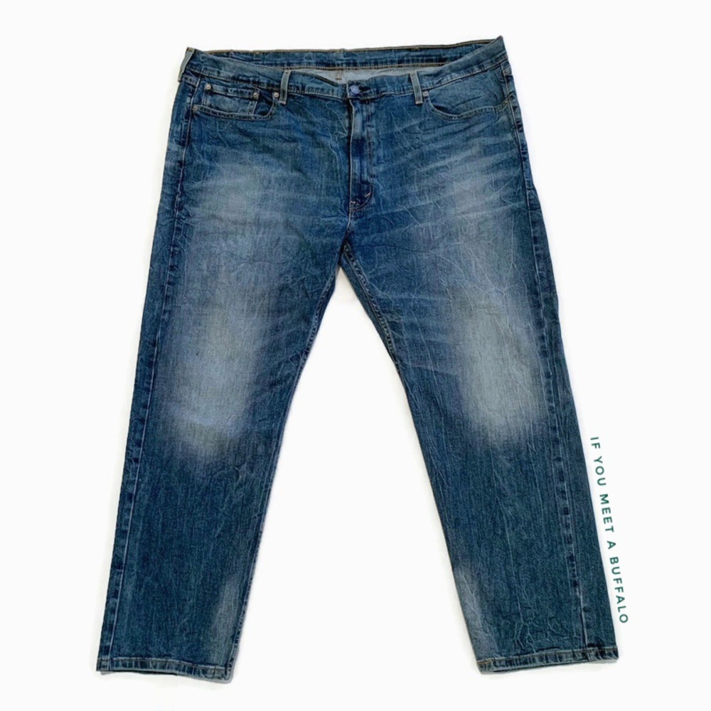 Levi’s 502 Men’s 46x32 Taper Flex Jeans Medium Wash Distressed Crinkle Texture